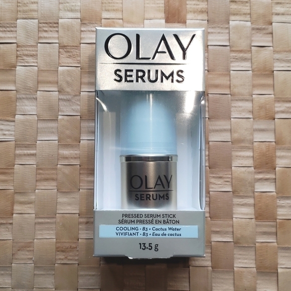 Olay Pressed Serum Stick - Cooling - B3 + Cactus Water - Picture 8 of 8